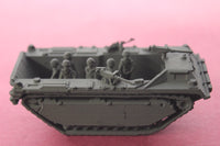 1-87TH SCALE  3D PRINTED WW II USMC LCT 3 BUSHMASTER TRACKED LANDING CRAFT WITH 6 MARINES